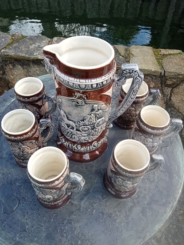 JARRON Y TAZAS CERVEZA