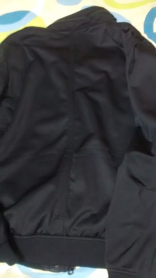 cazadora multibolsillos azul hombre, Zara