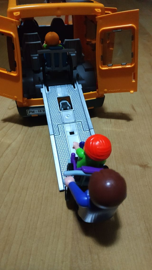 Autobus escolar Playmobil 6866