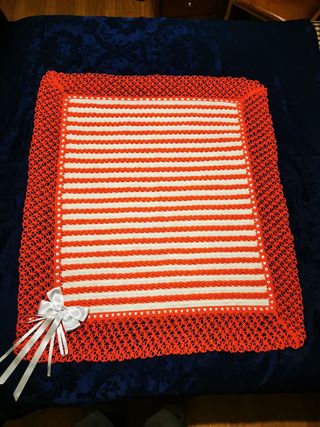 Faco trabalhos em croché