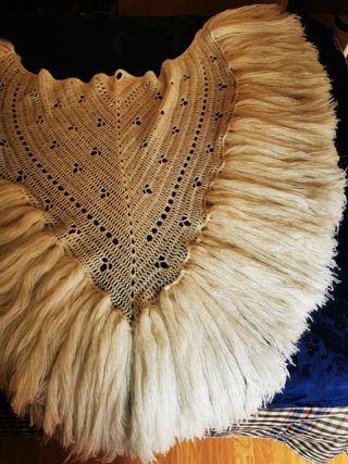 Faco trabalhos em croché