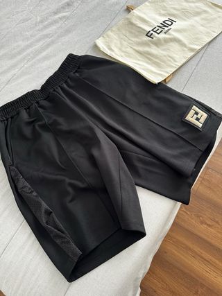 Pantalones cortos Fendi - Talla L