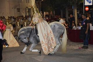 Caballos y carruajes alquiler