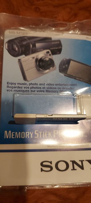 Adaptador de tarjetas de memoria Sony