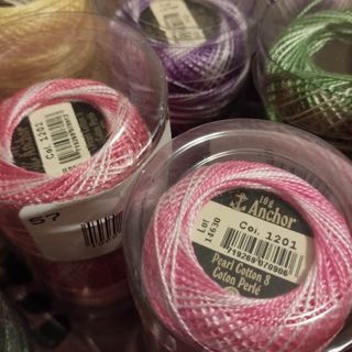 Gomitoli cotone per ricamo Anchor