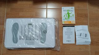 Tabla Wii Balance Board +  Wii Fit Plus