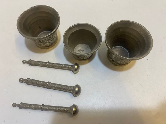 ALMERICES-MORTEROS PEQUEÑOS BRONCE MUY ANTIGUOS