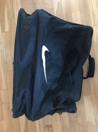 Bolsa de deporte de Nike. Nueva. 