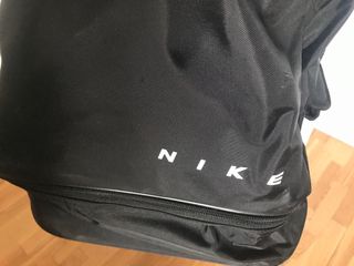 Bolsa de deporte de Nike. Nueva. 