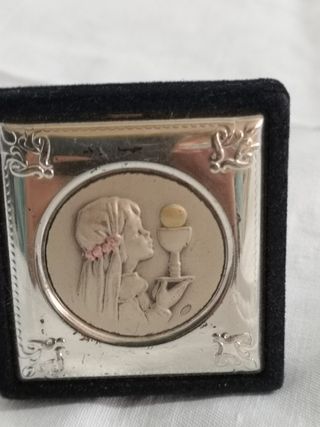 LOTTO 4 PEZZI MEDAGLIONI DA CULLA O COMODINO