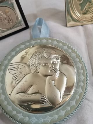 LOTTO 4 PEZZI MEDAGLIONI DA CULLA O COMODINO