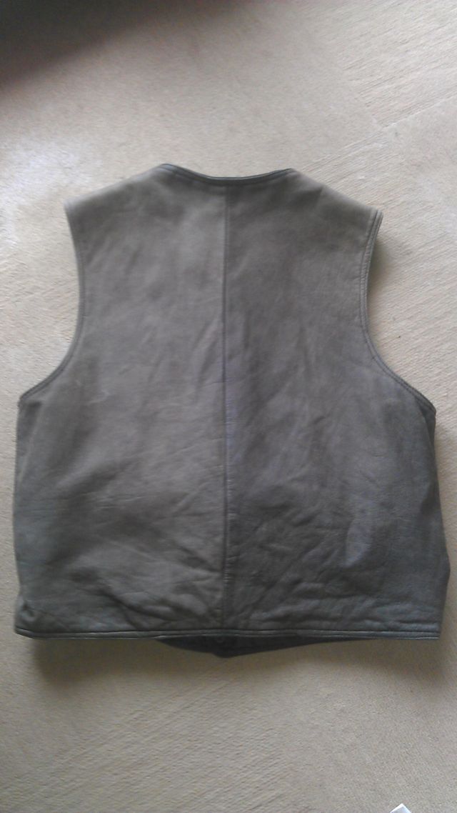 Colete de couro castanho Last Rebels. Único 39€