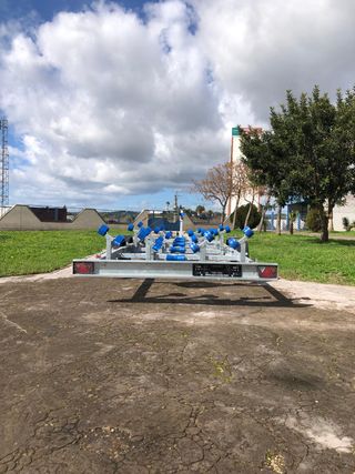 REMOLQUE NAUTICO PORTAEMBARCACIÓN DE 7 M