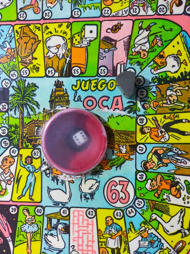 PARCHIS Y OCA ANTIGUOS