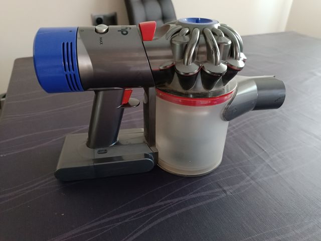 Aspirador Dyson SV10