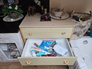 Mueble bañera bebé con 4 cajones