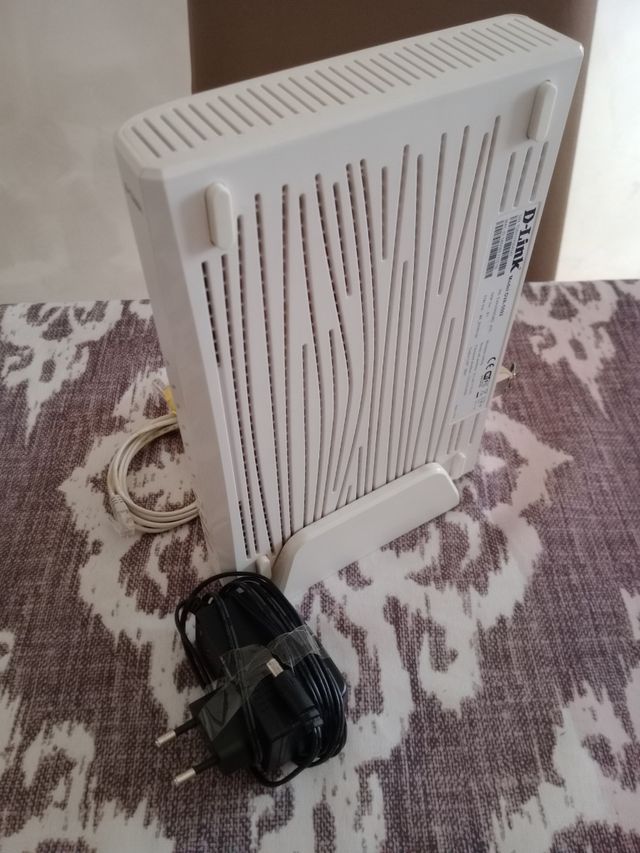 Modem fibra D-Link DVA - 5592