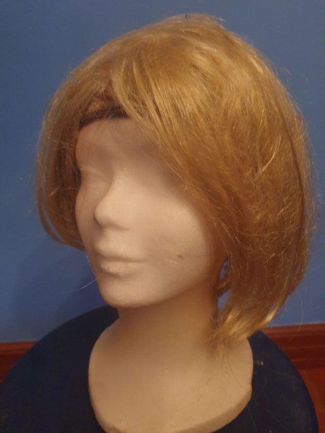 6 PELUCAS DE DISFRAZ - AZULES RUBIAS MORENAS