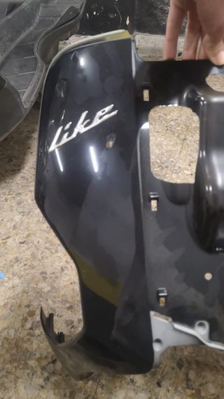 kymco like 50/125 frontal ,quilla ,faro ,maleta