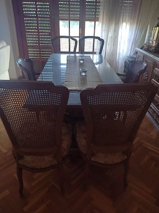 comedor completo antiguo