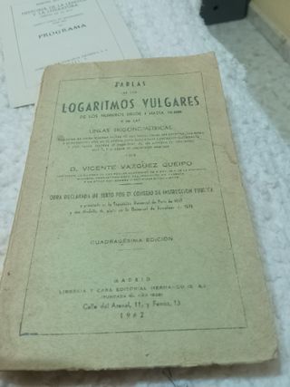 Libro tablas de logaritmos vulgares de 1962