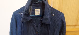 Camisa azul marino