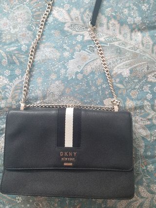 Bolso piel nuevo DKNY