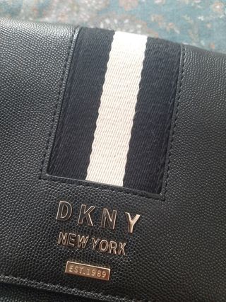 Bolso piel nuevo DKNY