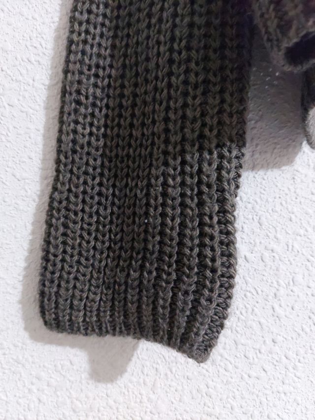 Chaqueta de punto gris