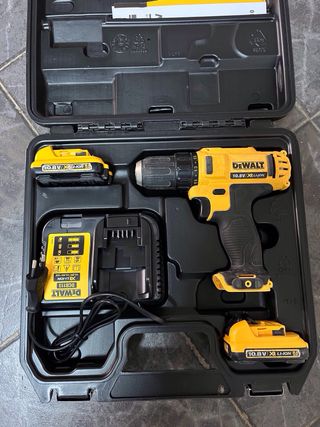 Taladro dewalt