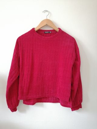 Jersey rojo Bershka
