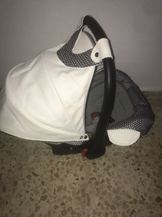 carro de bebe. con capota cuco y silla de paseo