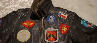 CAZADORA AVIREX G-1 TOP GUN