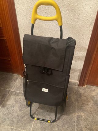 Carrito para la compra con asiento