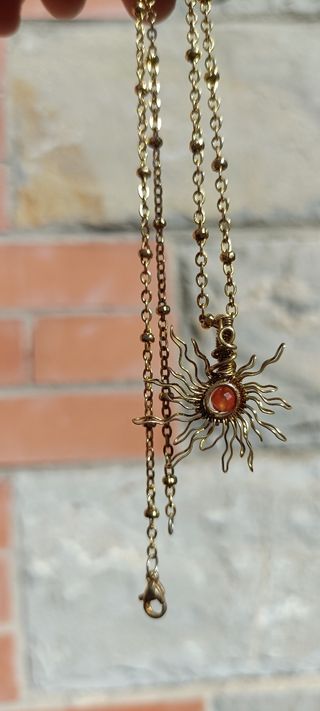 OFFERTA🌹Mini ciondolo sole con corniola🌹