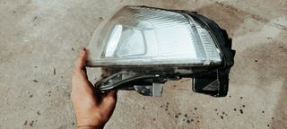 Faro Renault Laguna 
