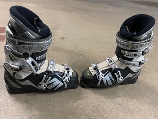 Esquís, Botas, palos y fundas