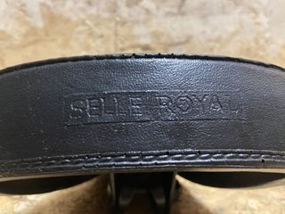 Sillin selle Royal negro