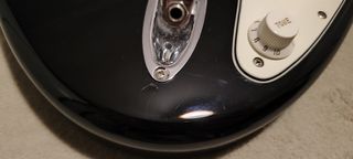 FENDER STRATOCASTER.