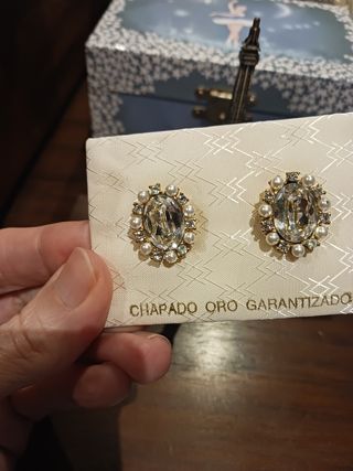 Pendientes chapados oro vintage nuevo