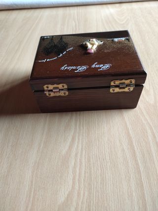Joyero de madera
