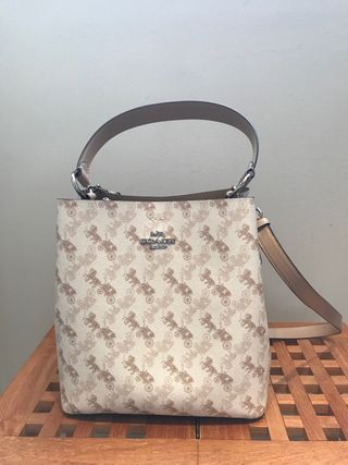 Bolso Coach Bucket edición especial 