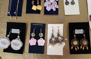 Pendientes ochenteros de fantasía