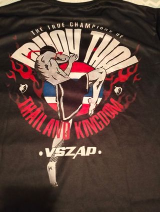 Camiseta Muay Thai no envío