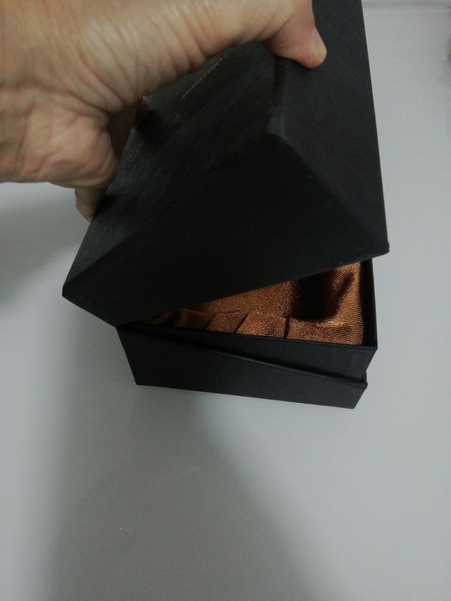 Caja  vacía coleccionista