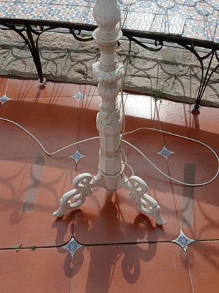 Lámpara de hierro forjado