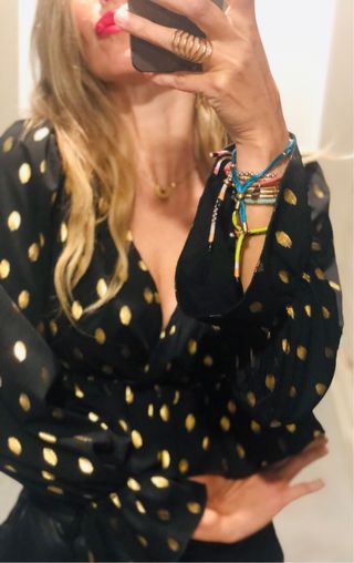 Blusa volabtes oro metalizado Shein