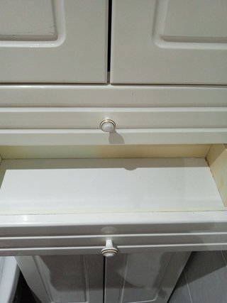 Armario de baño no  envío.
