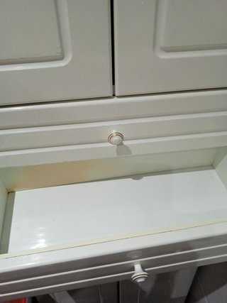 Armario de baño no  envío.