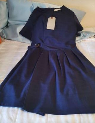 Vendo vestido de color azul no hago envíos